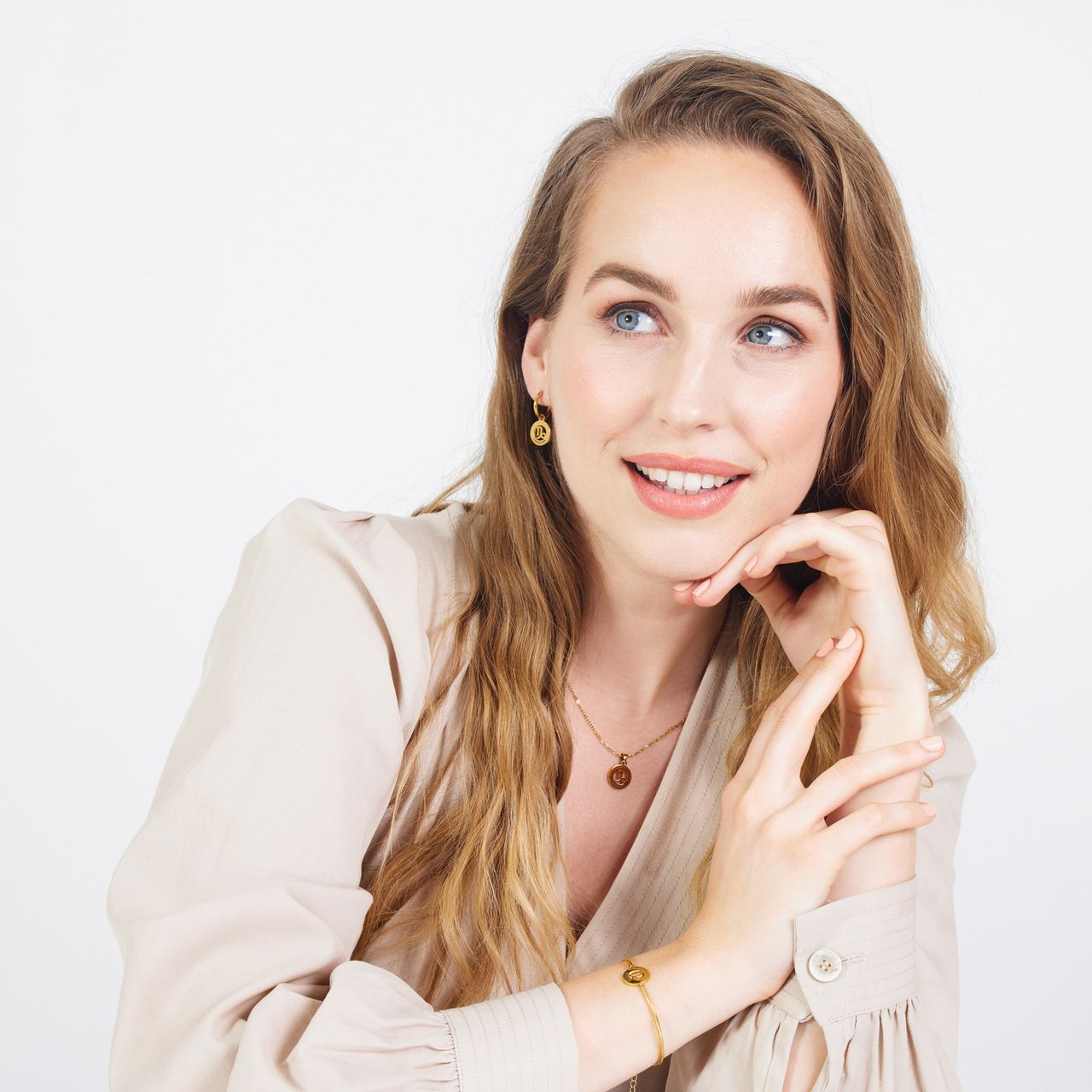 Stainless steel goldplated oorringen sterrenbeeld Steenbok voor dames