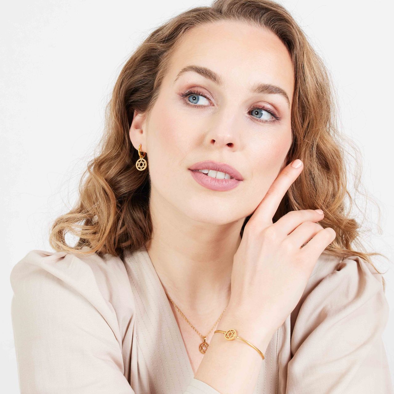 Stainless steel goldplated oorringen met hanger met Davidster voor dames