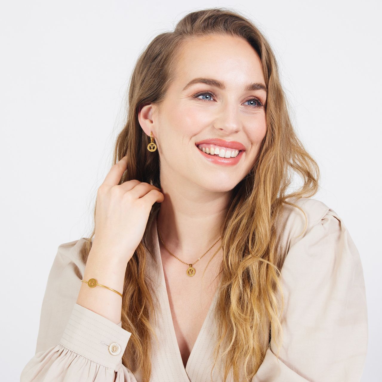 Stainless steel goldplated ketting met letterhanger Y voor dames