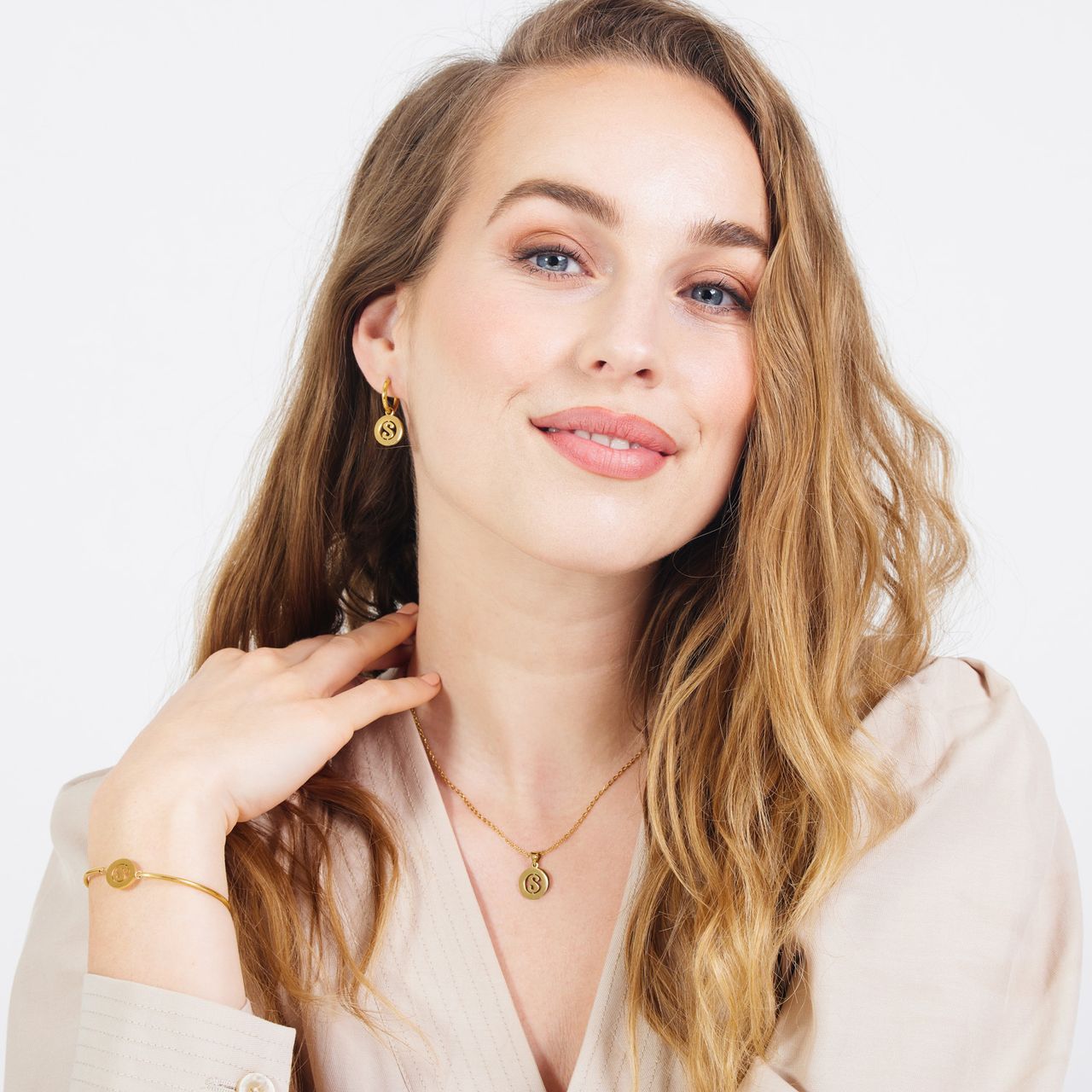 Stalen goldplated ketting met letter - S