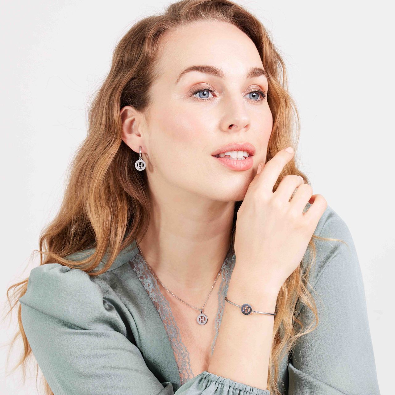 Stalen ketting met letter - H