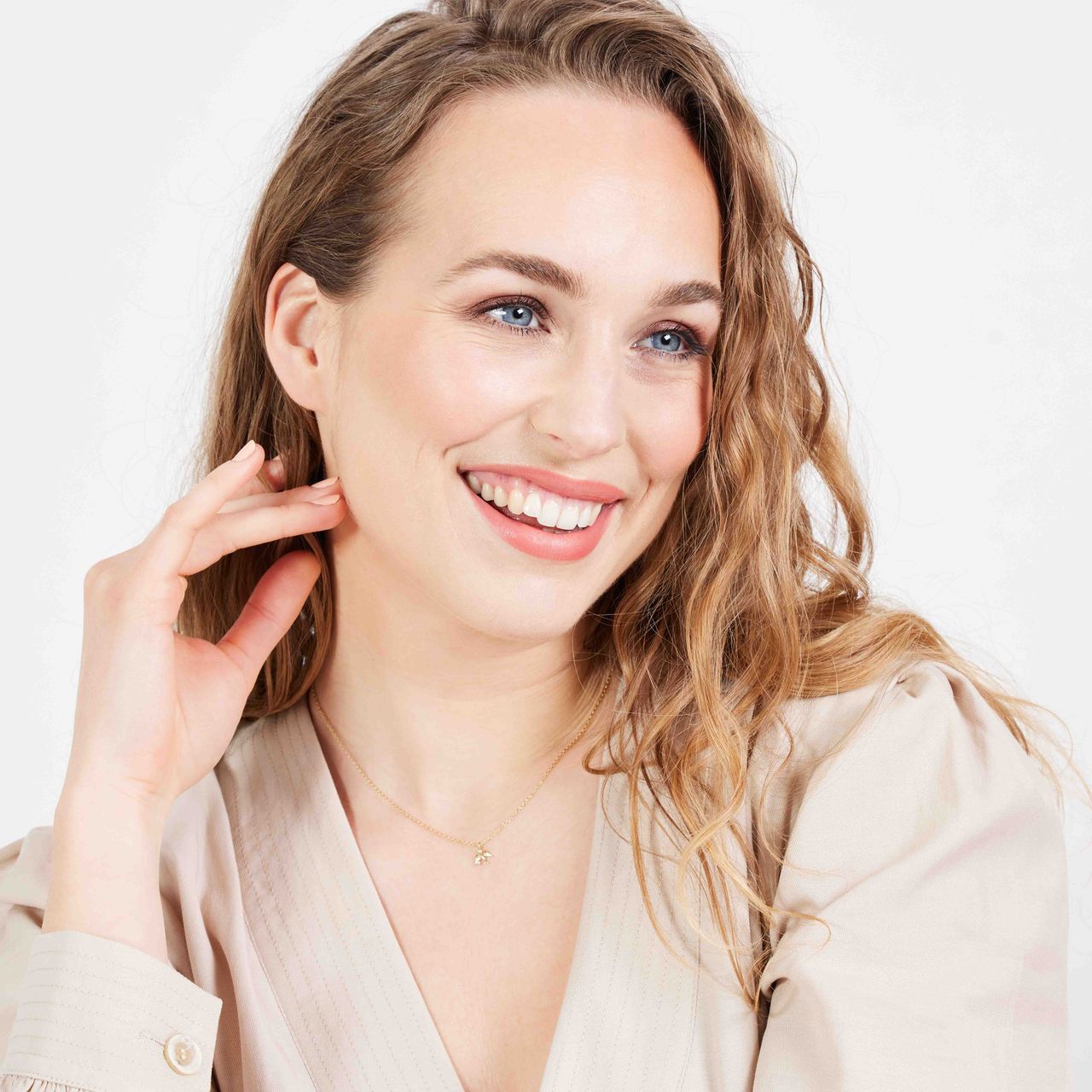 Zilveren ketting goldplated zwaluw met zirkonia