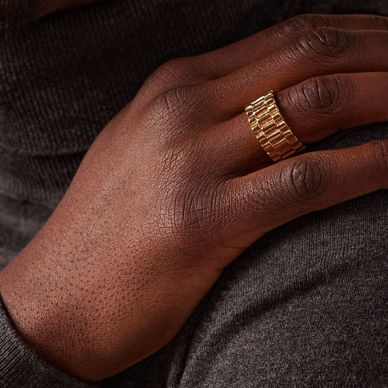 Stainless steel goldplated herenring