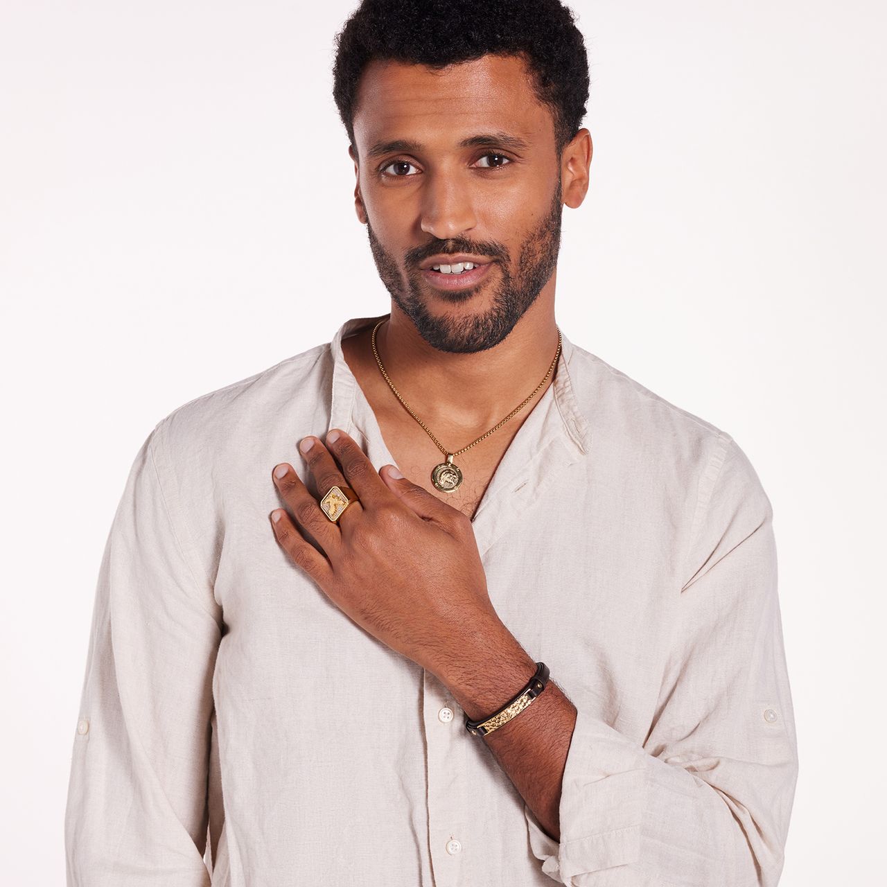 Stainless steel goldplated herenzegelring Adelaar met zirkonia