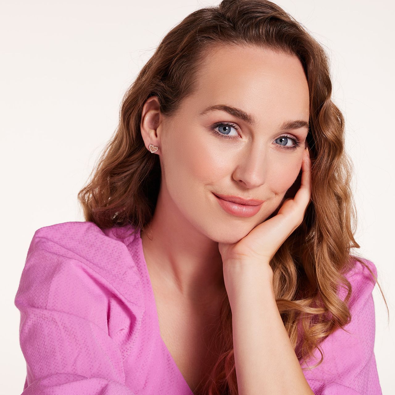 Guess stainless steel roséplated oorknoppen hart met kristal voor dames