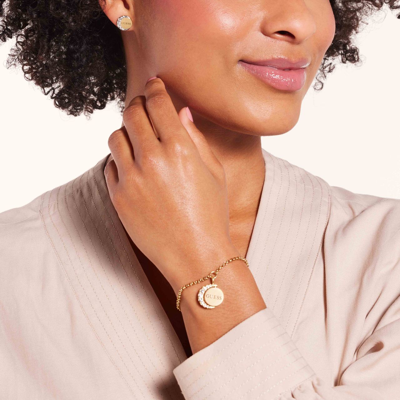 Guess stainless steel goldplated oorknoppen met kristal voor dames