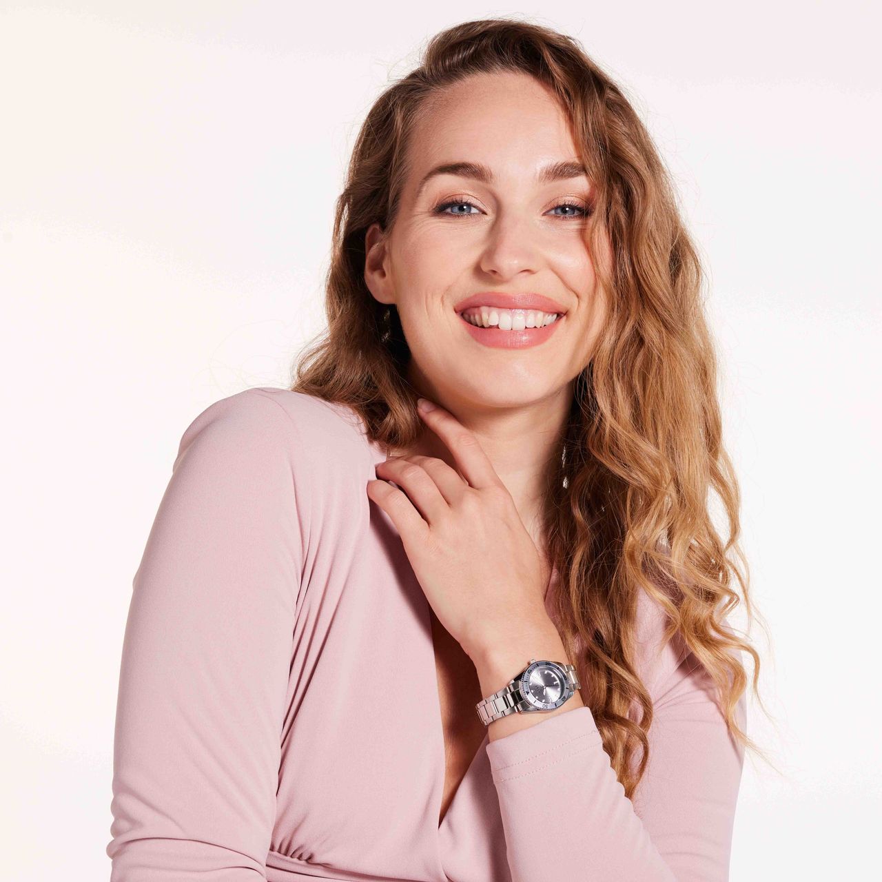 Regal Damen-Armbanduhr mit Armband aus Edelstahl
