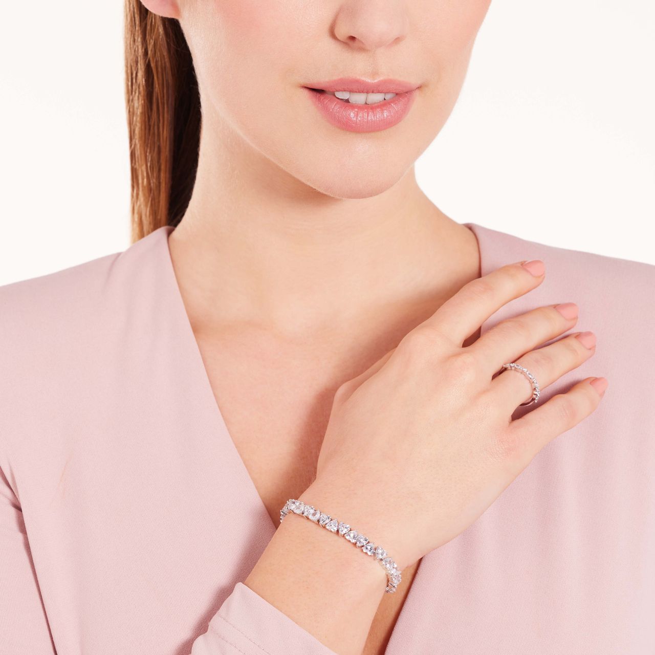 Zilveren tennisarmband hart zirkonia
