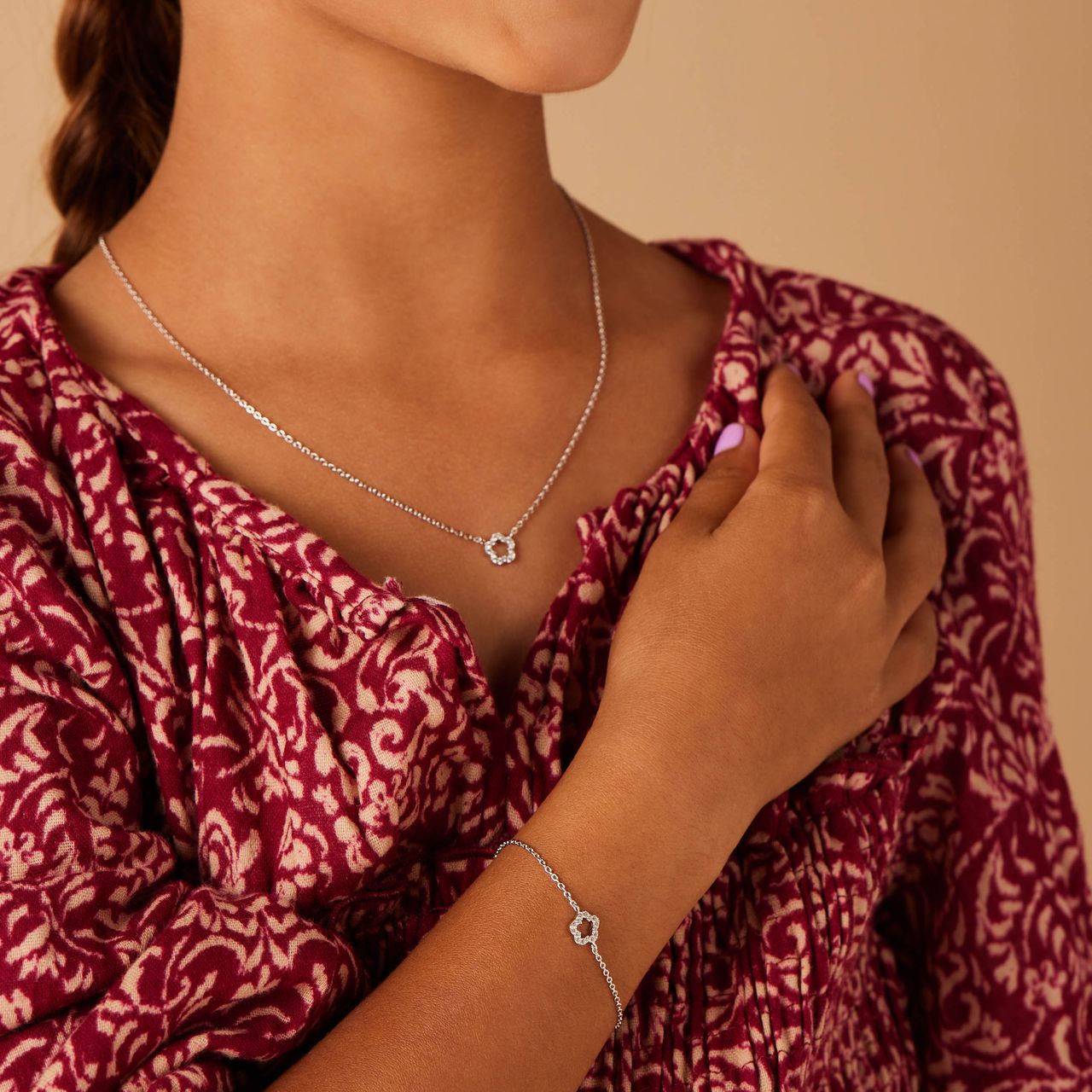 Zilveren armband bloem zirkonia