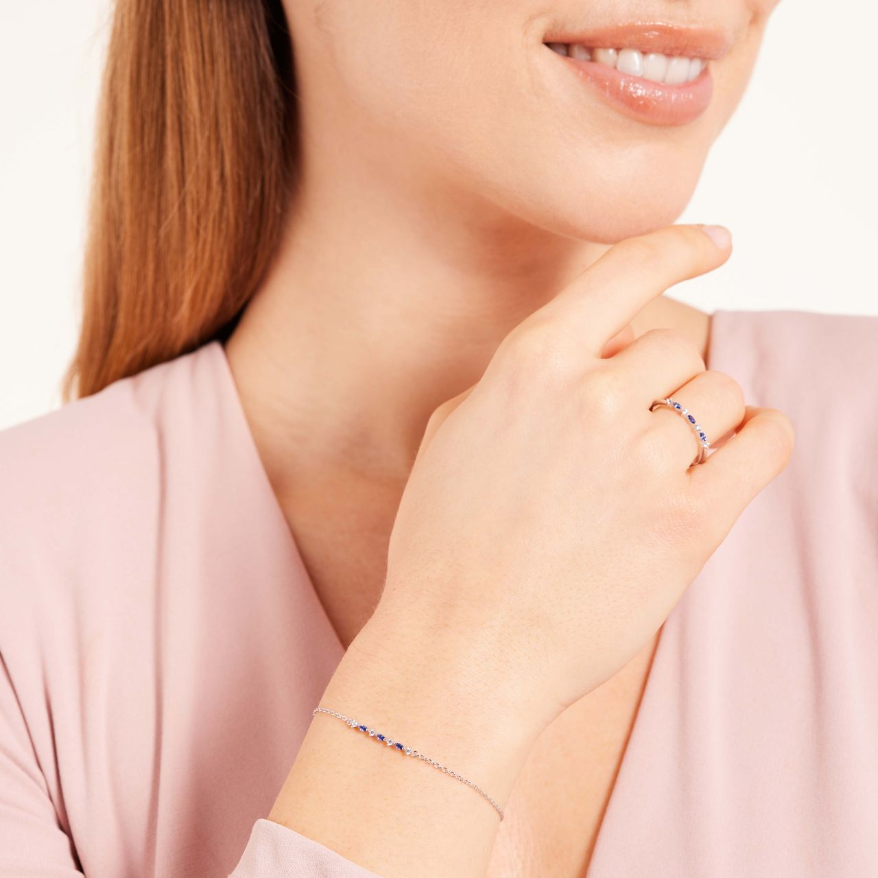 Armband aus 925er Silber mit blauweißem Zirkoniabesatz