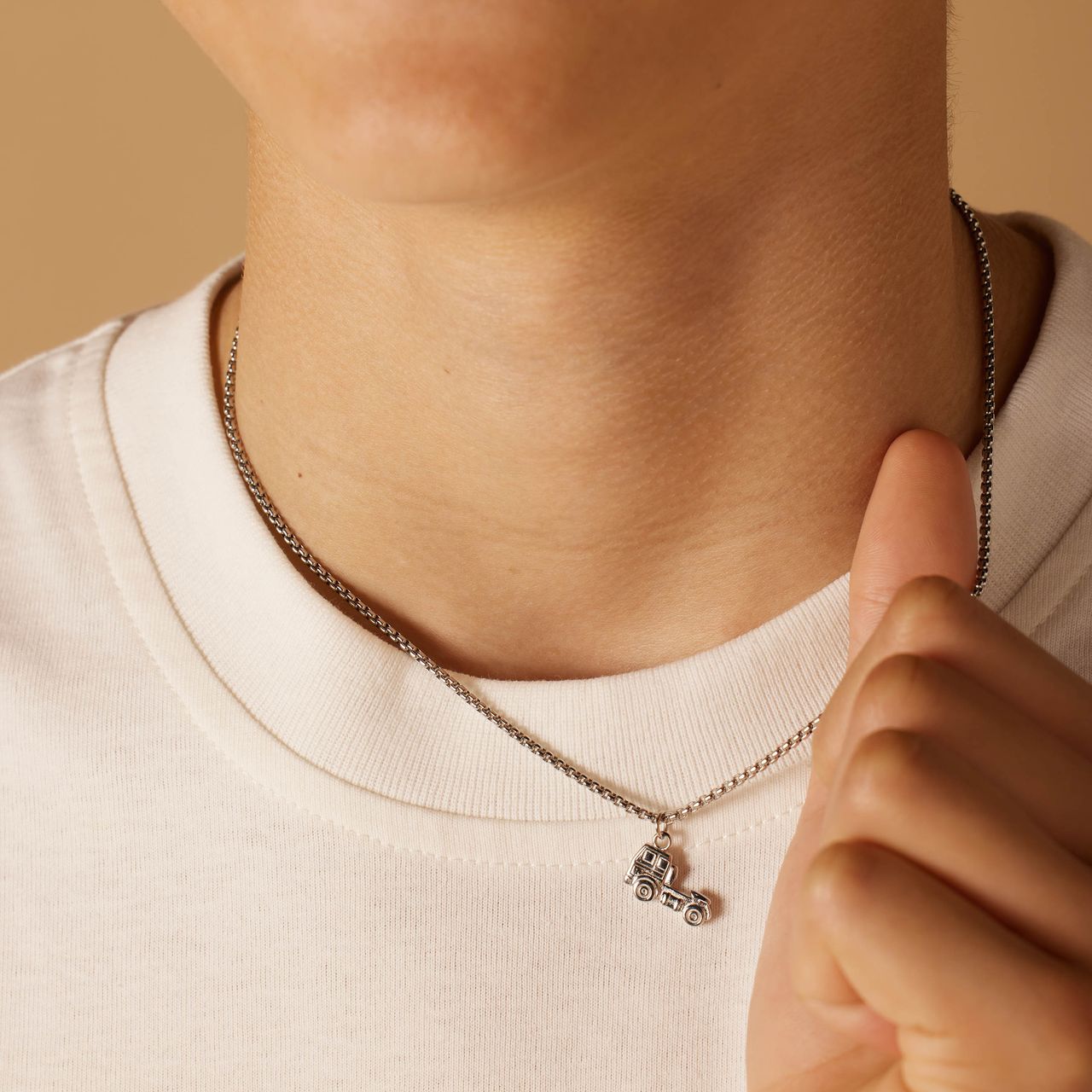 Stalen ketting met hanger truck