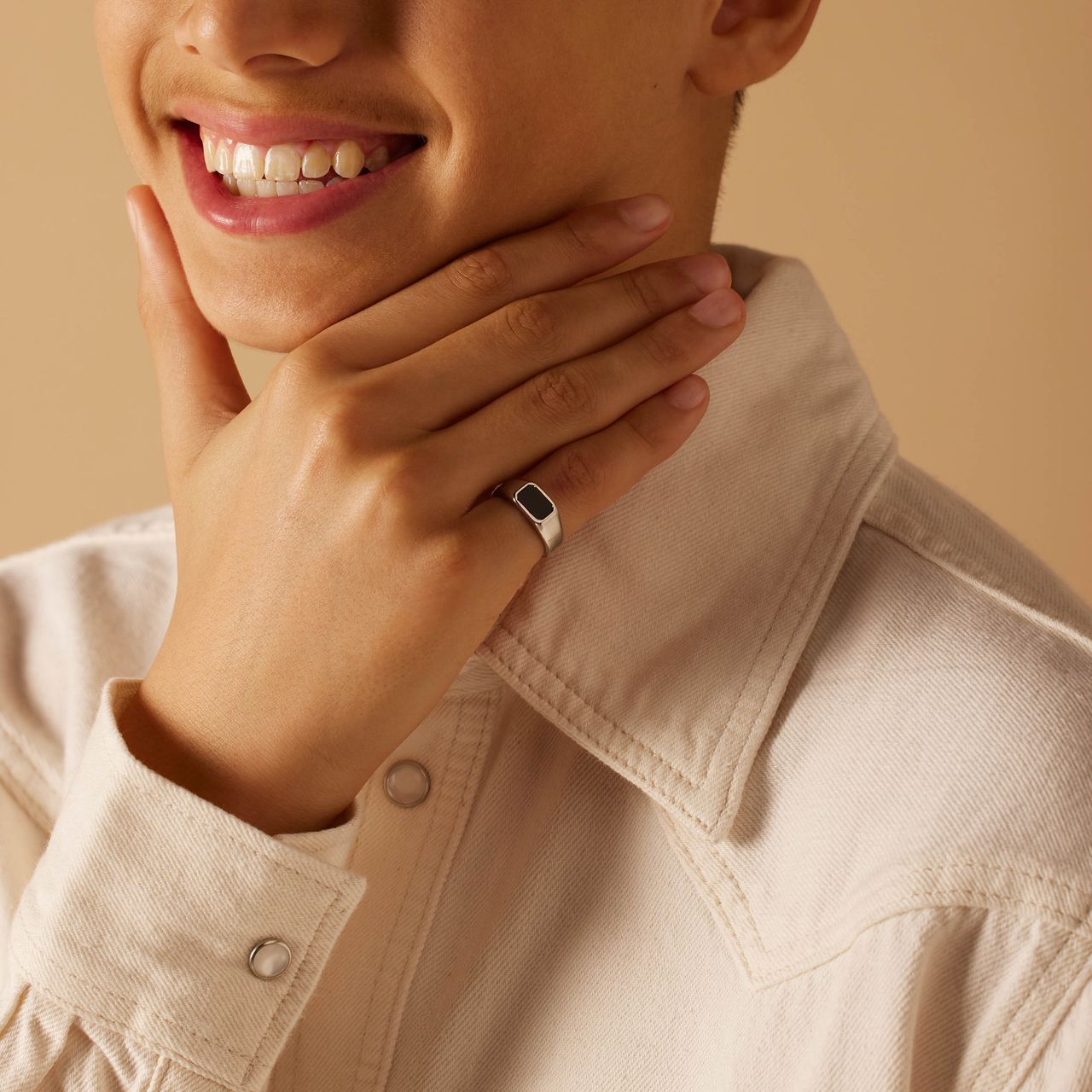 Stainless steel ring met zwarte agaat