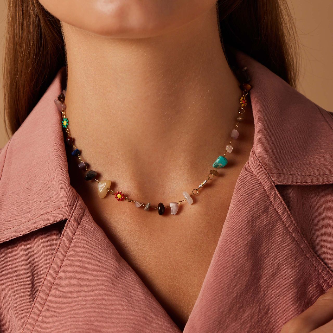 Stainless steel goldplated ketting met natuurstenen en bloemen