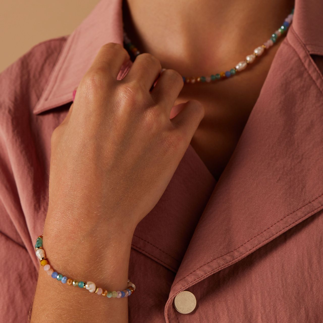Stainless steel goldplated armband met parel en kralen
