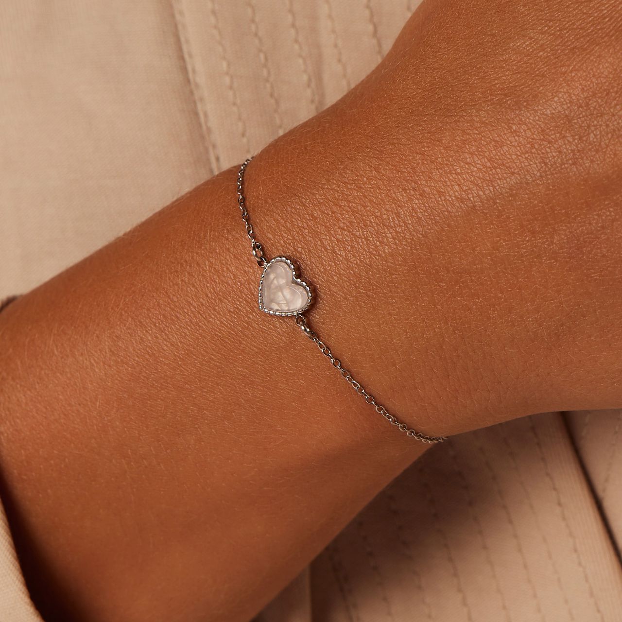 Stalen armband rozenkwarts op kaartje