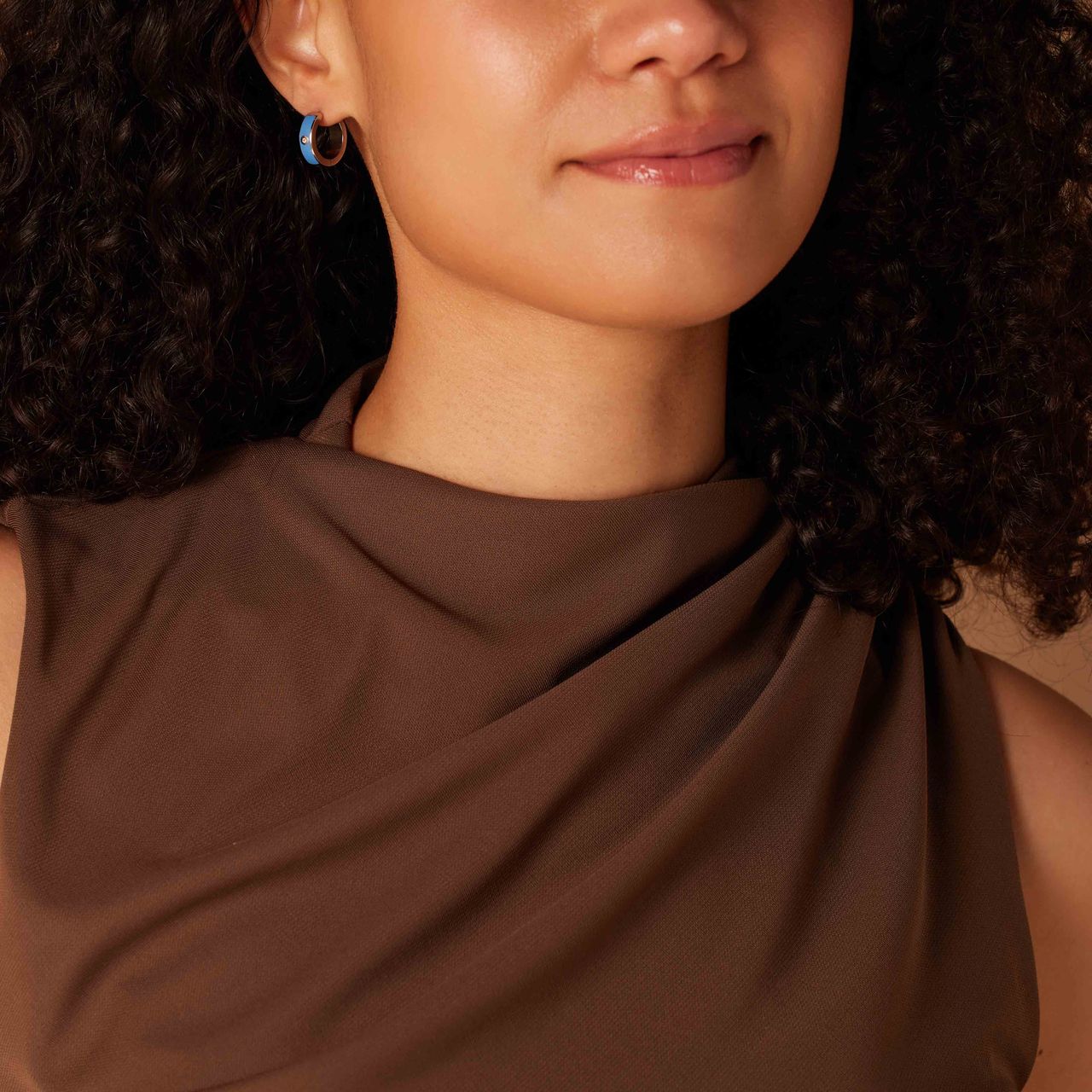 Stalen oorbellen blauw met zirkonia