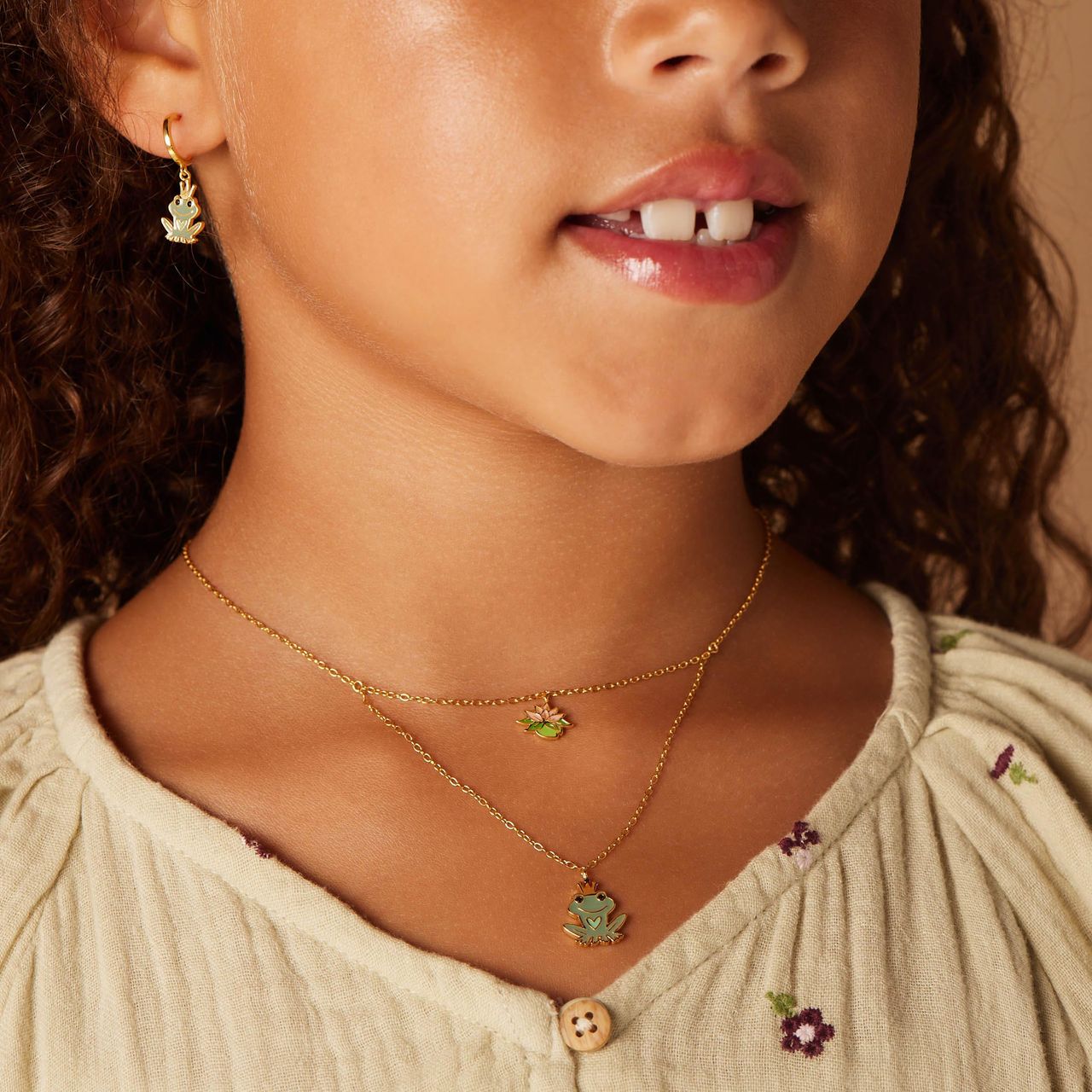 Zilveren goldplated oorbellen Disney kikker 