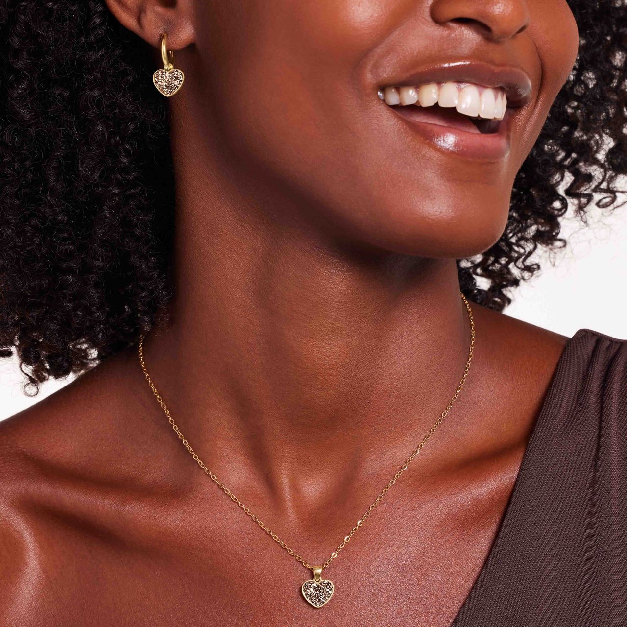 LivLiv stainless steel goldplated oorringen hart kristal colorado voor dames