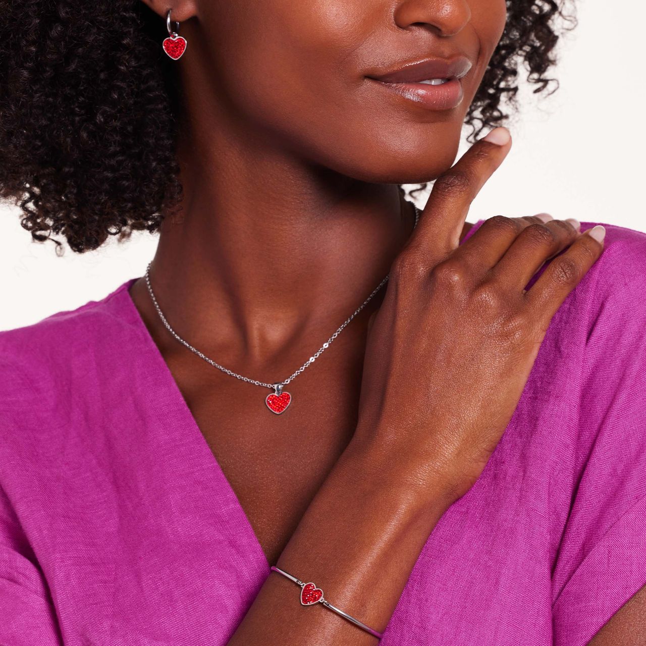 Armband aus Edelstahl, Herz mit Kristall, Roter Samt