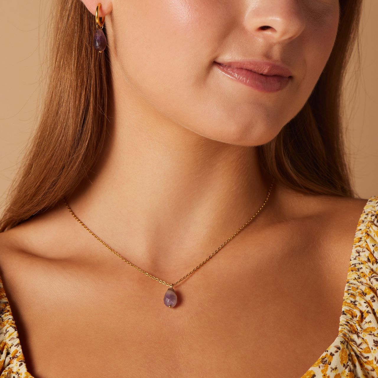 Halskette aus Edelstahl, vergoldet, mit Amethyst