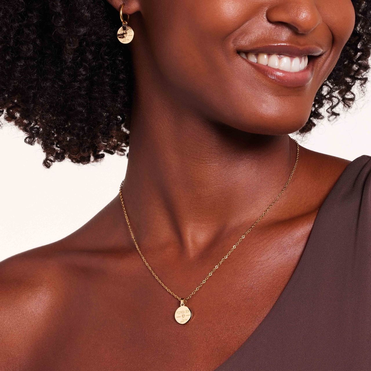 Stalen goldplated ketting met hanger munt met zirkonia voor dames