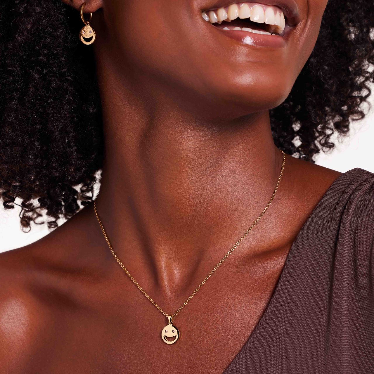 LivLiv stainless steel goldplated ketting smiley met roze zirkonia voor dames