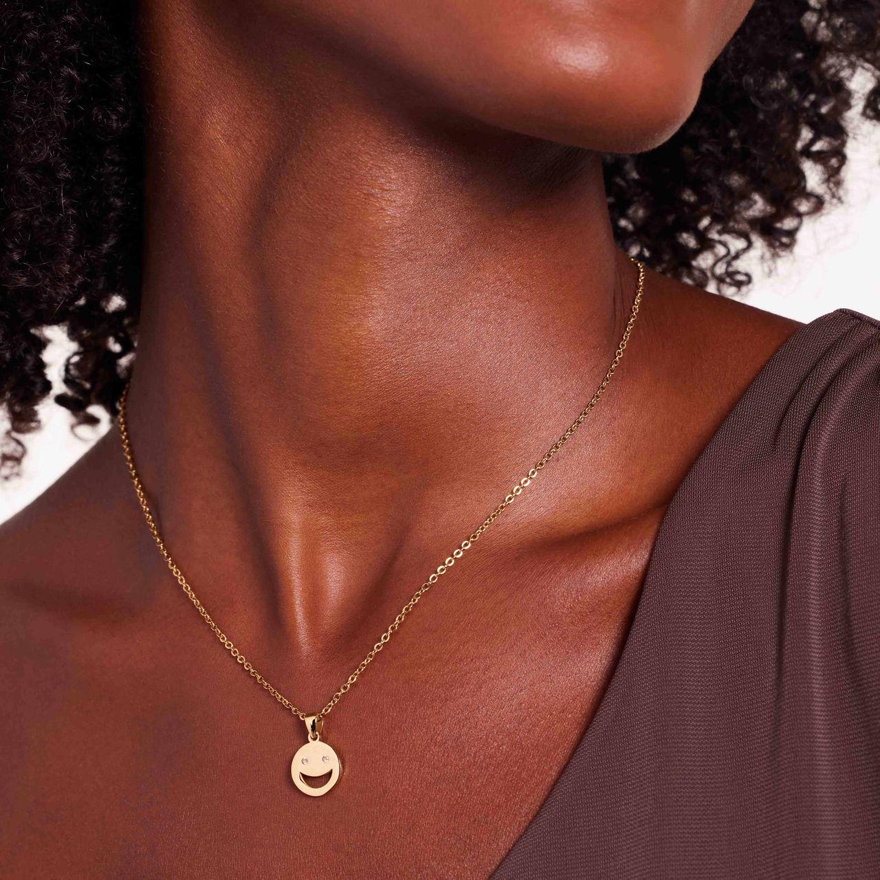 LivLiv stainless steel goldplated oorringen smiley roze zirkonia voor dames