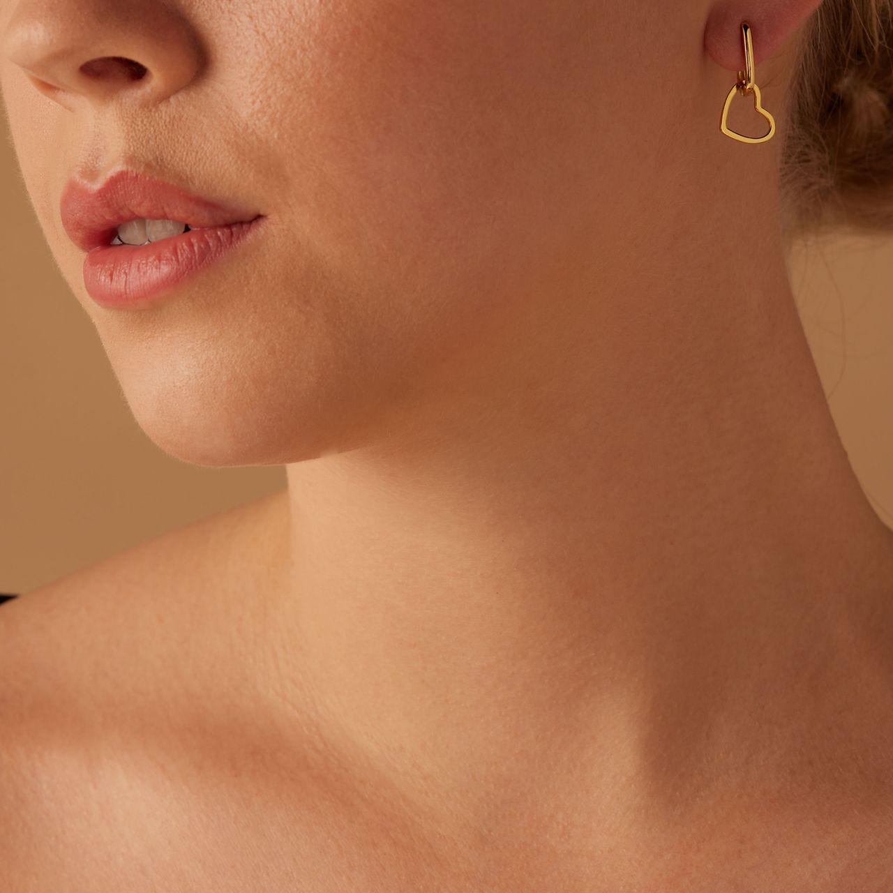Zilveren goldplated oorringen met hanger hart voor dames
