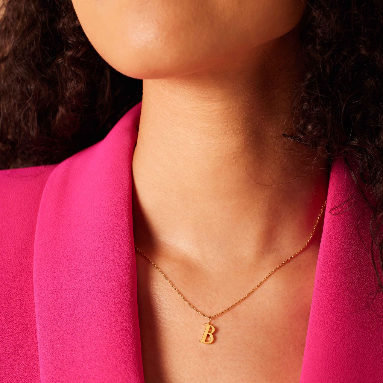 Stalen goldplated ketting met letterhanger B voor dames