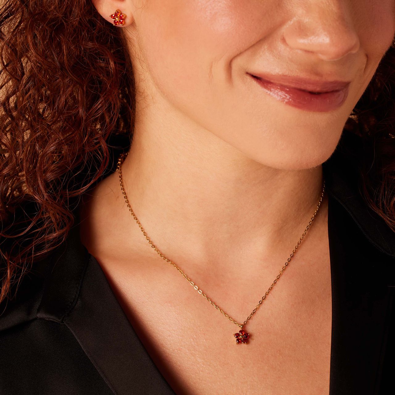 Stalen goldplated ketting bloem zirkonia rood voor dames