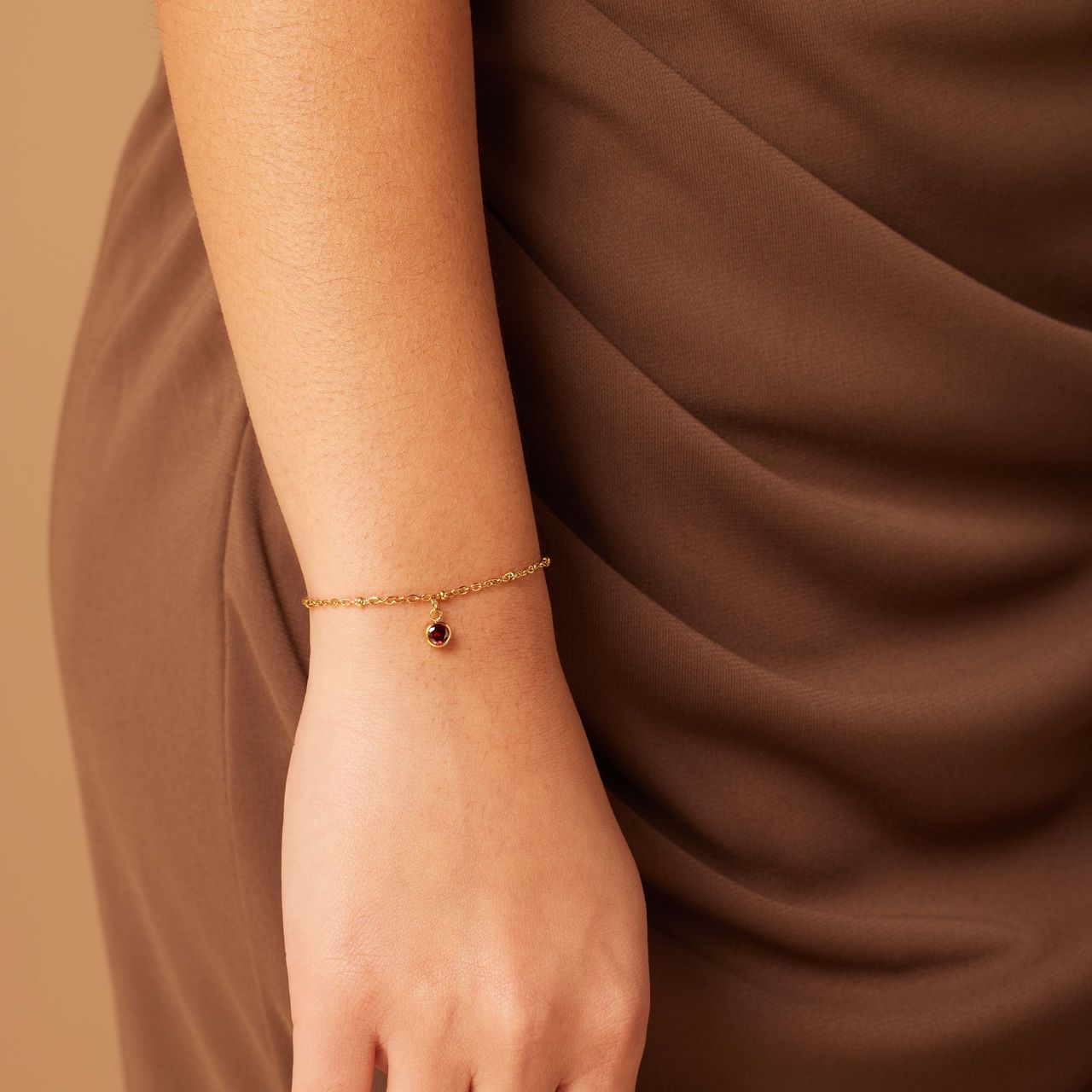 Stalen goldplated fantasiearmband met geboortesteen Januari voor dames