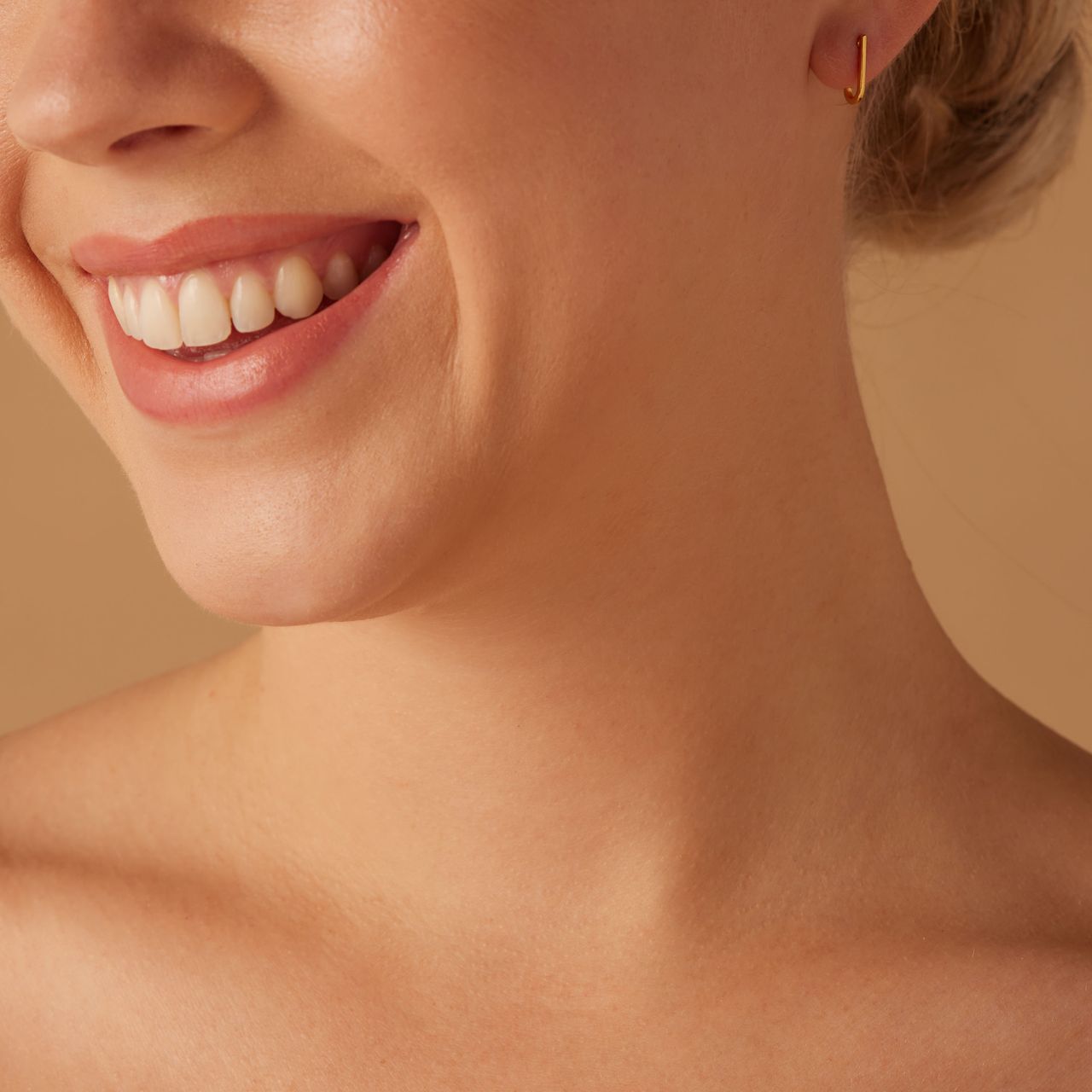 Zilveren goldplated oorknoppen voor dames