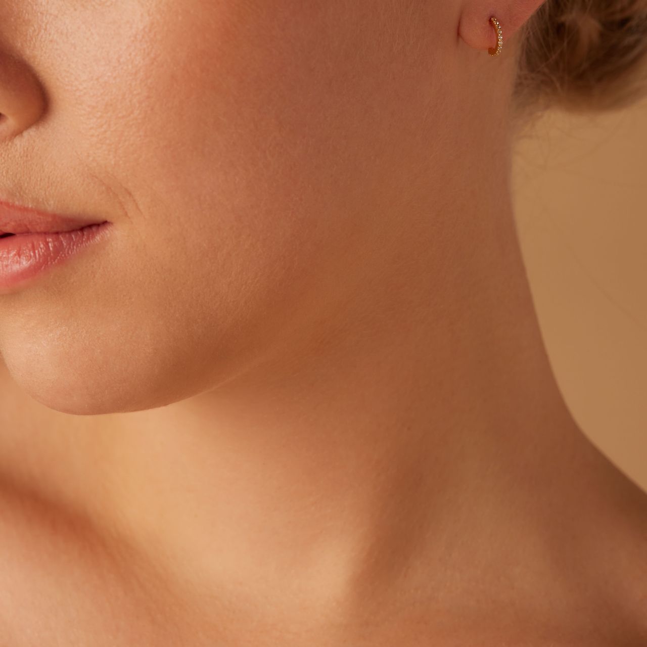 Zilveren goldplated oorknoppen met zirkonia voor dames