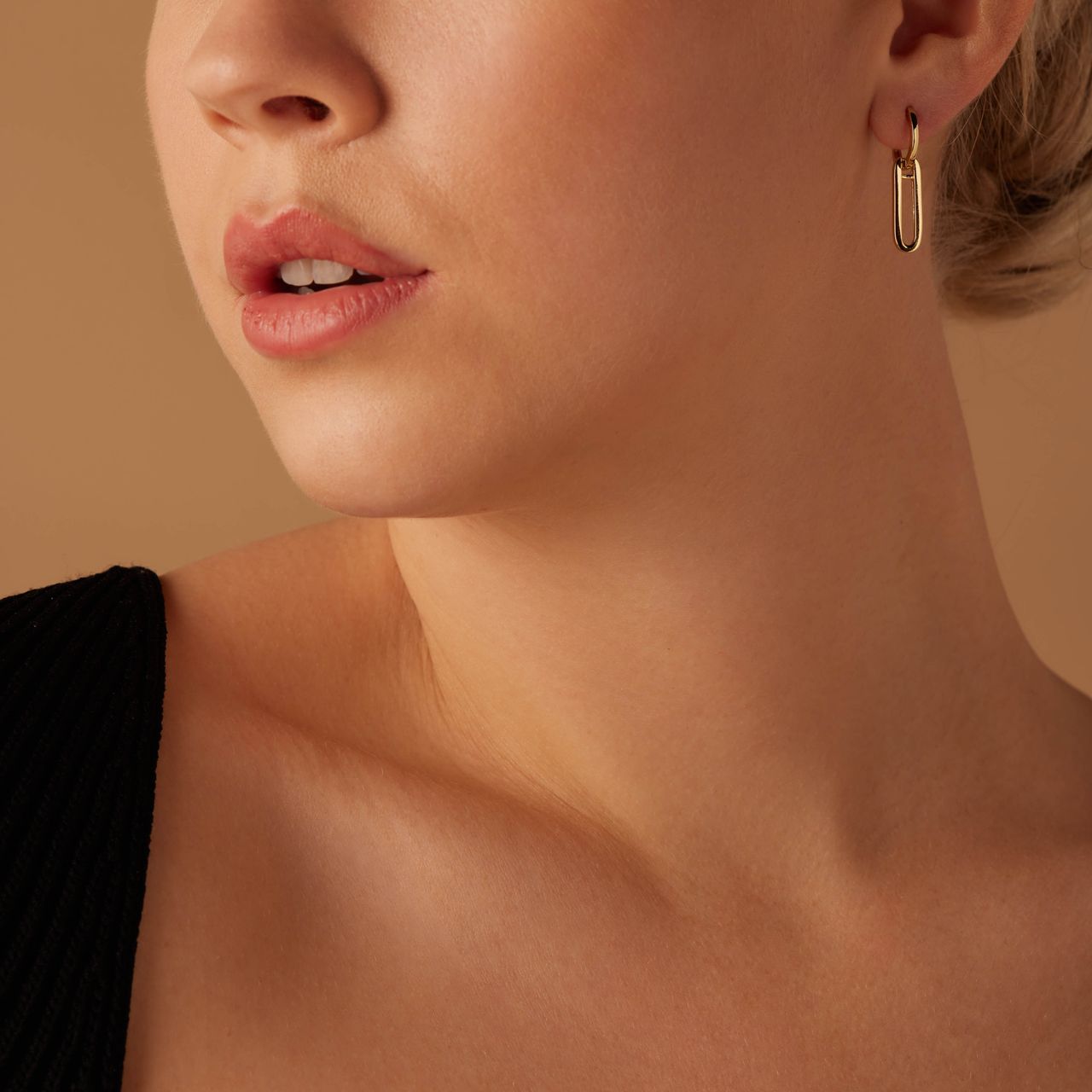 Zilveren goldplated oorringen met hanger voor dames