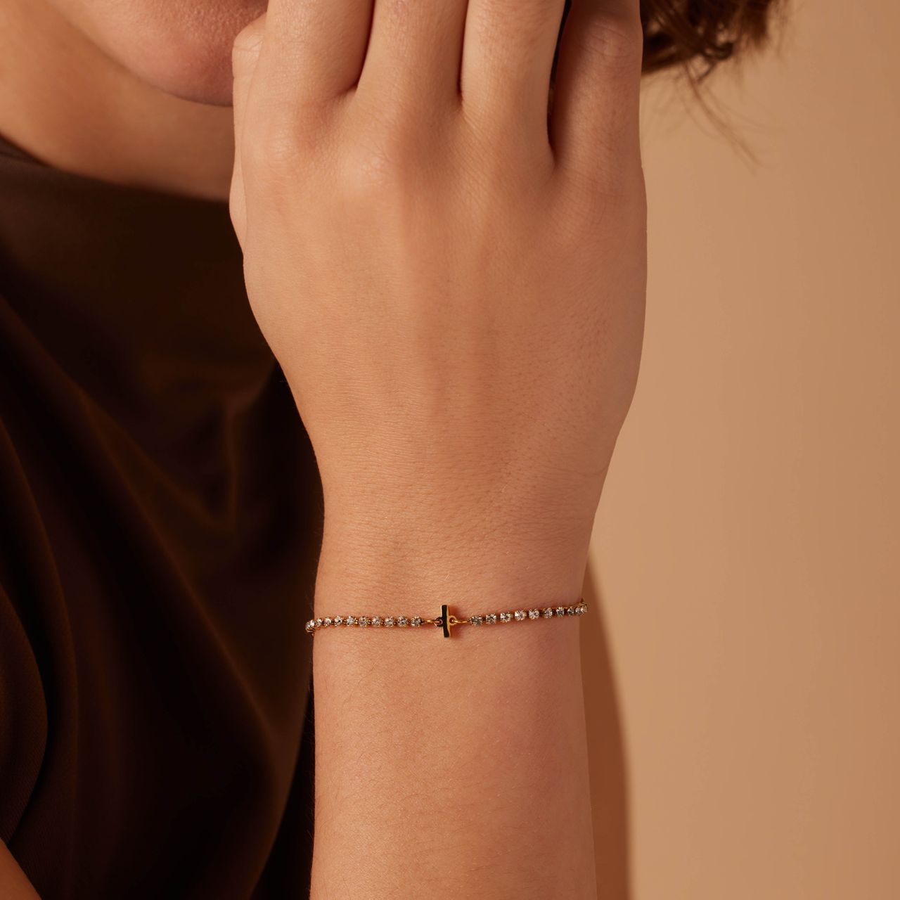 Stainless steel goldplated tennis armband wit cz letter - I