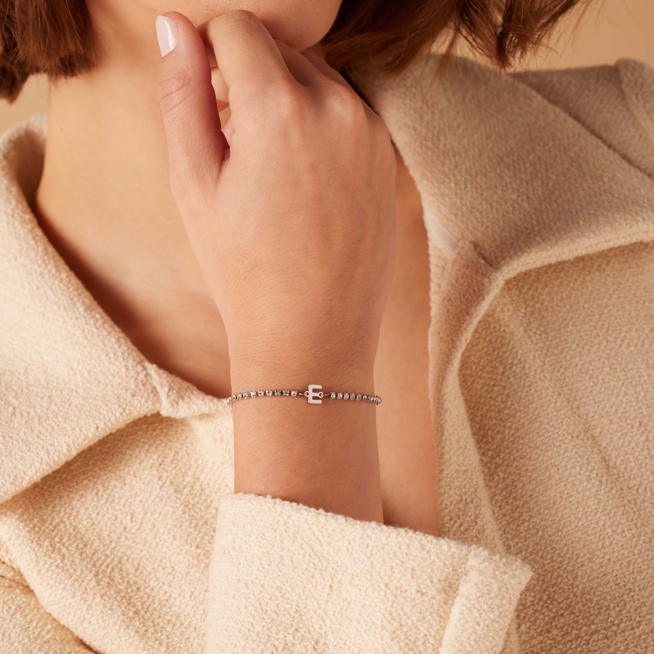 Tennisarmband aus Edelstahl, mit weißem kubischem Zirkonia, Buchstabe: E