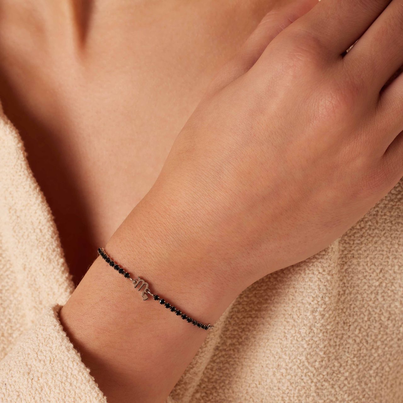 Stalen tennis armband wit cz letter - P