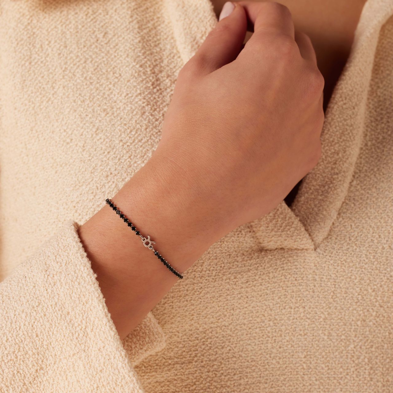 Stainless steel tennis armband Stier/Taurus