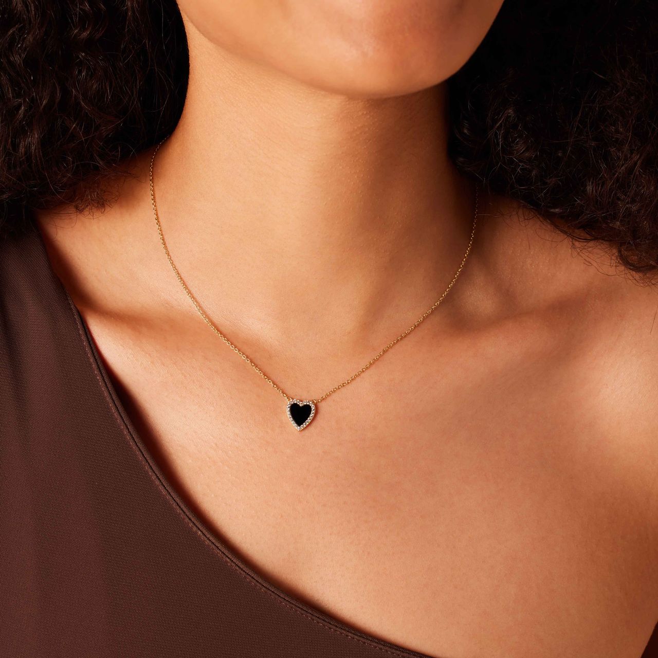 Zilveren goldplated ketting met hanger hart met black agate voor dames