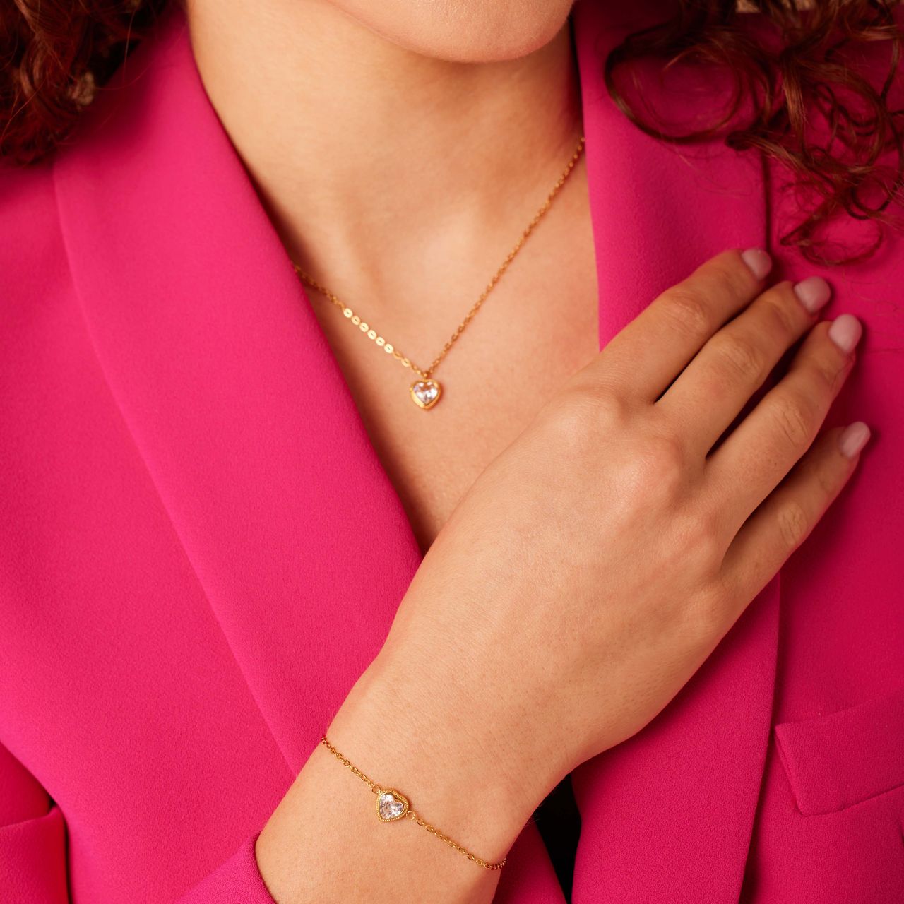Stalen goldplated fantasiearmband met hanger hart met zirkonia voor dames
