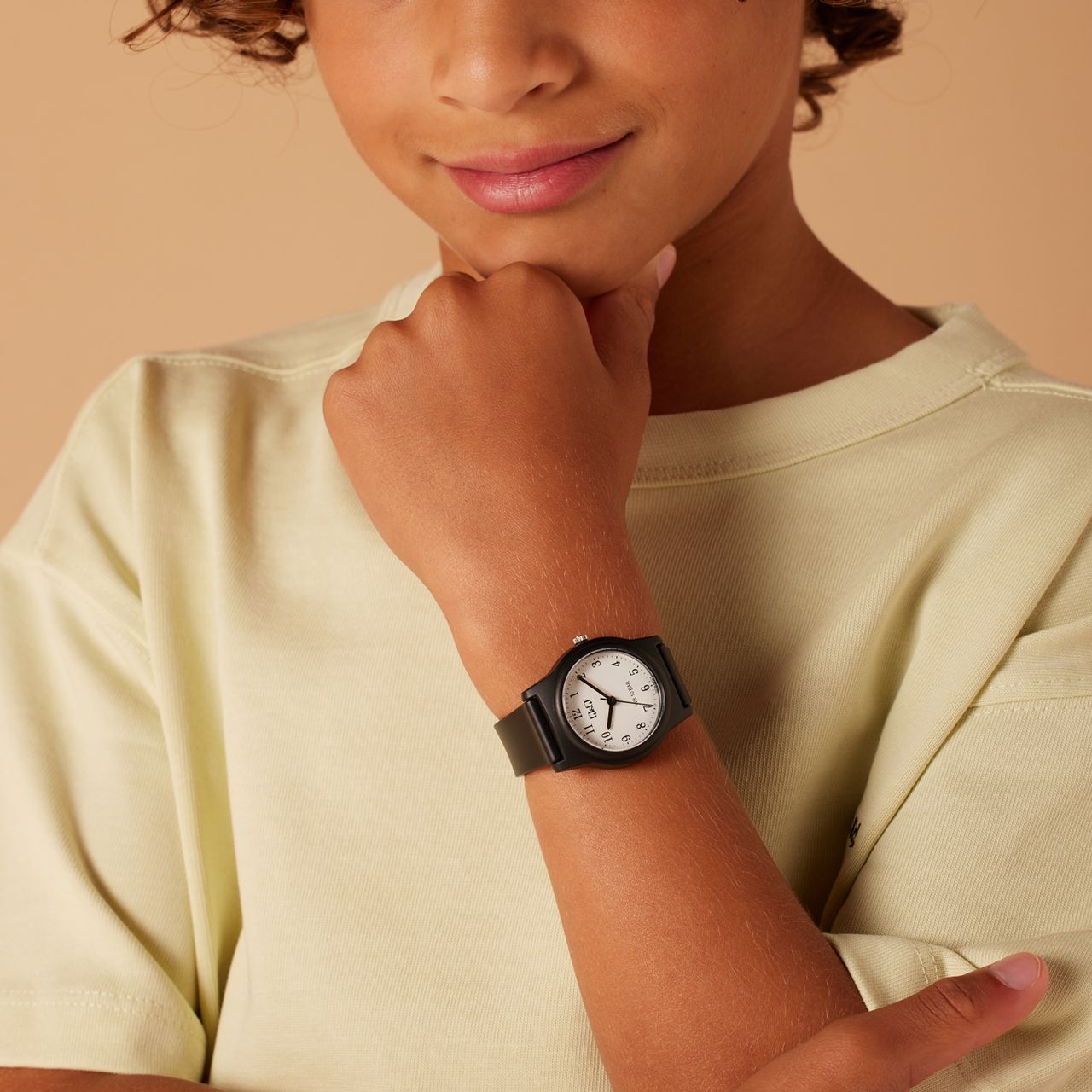 Q&Q horloge met rubber band G23A-001VY