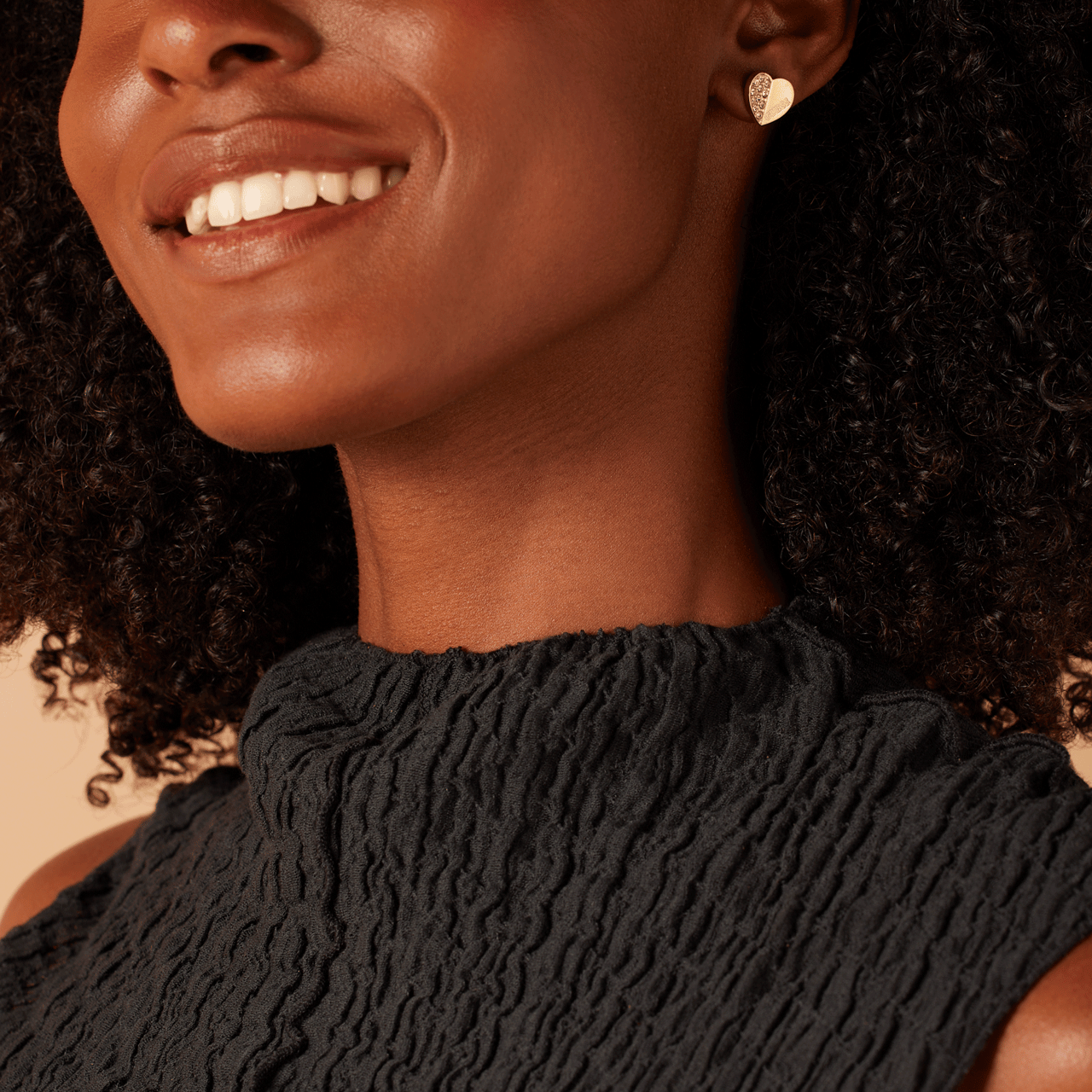 Guess stainless steel goldplated oorknoppen met kristal voor dames