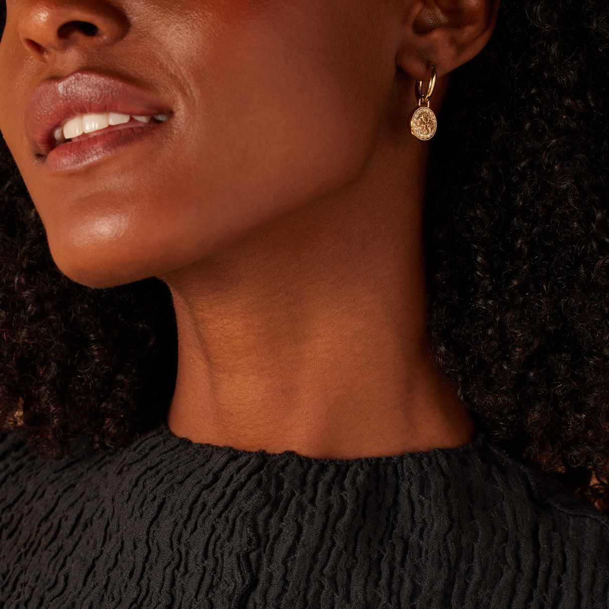 Guess stainless steel goldplated oorringen met hanger met kristal voor dames