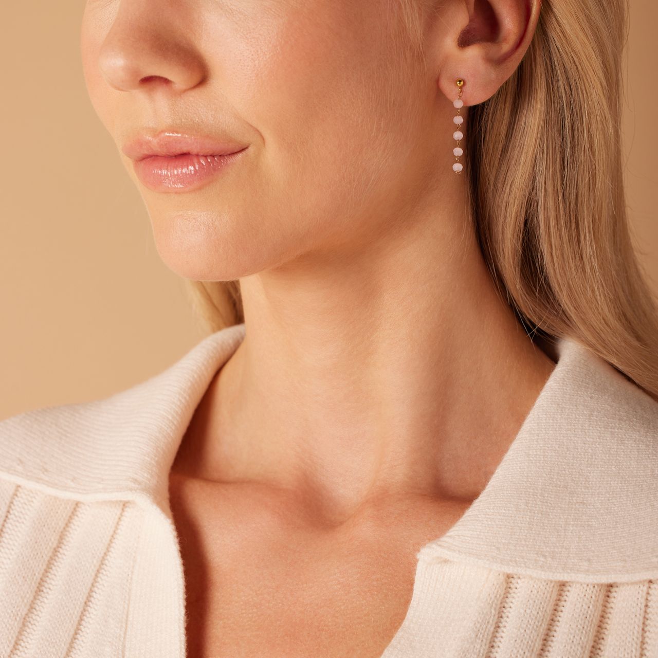 Stalen goldplated oorhangers met rozenkwarts voor dames