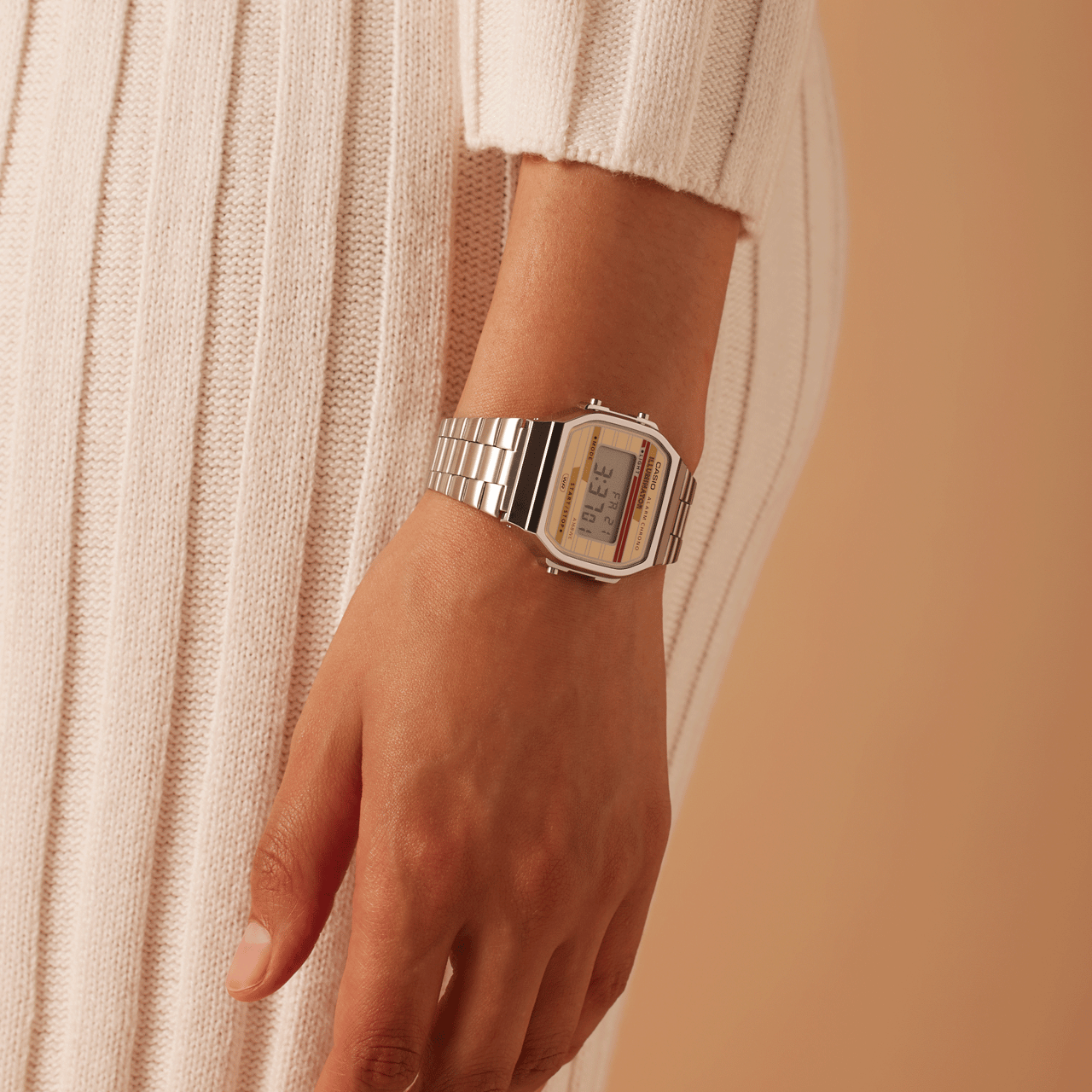 Casio Armbanduhr im Retrolook, Silber, A168WEHA-9AEF