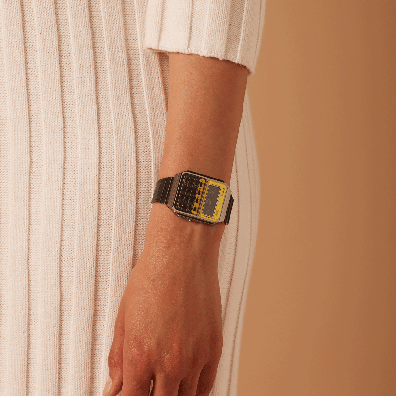 Casio Armbanduhr mit Taschenrechnerfunktion, CA-500WEG-9BEF