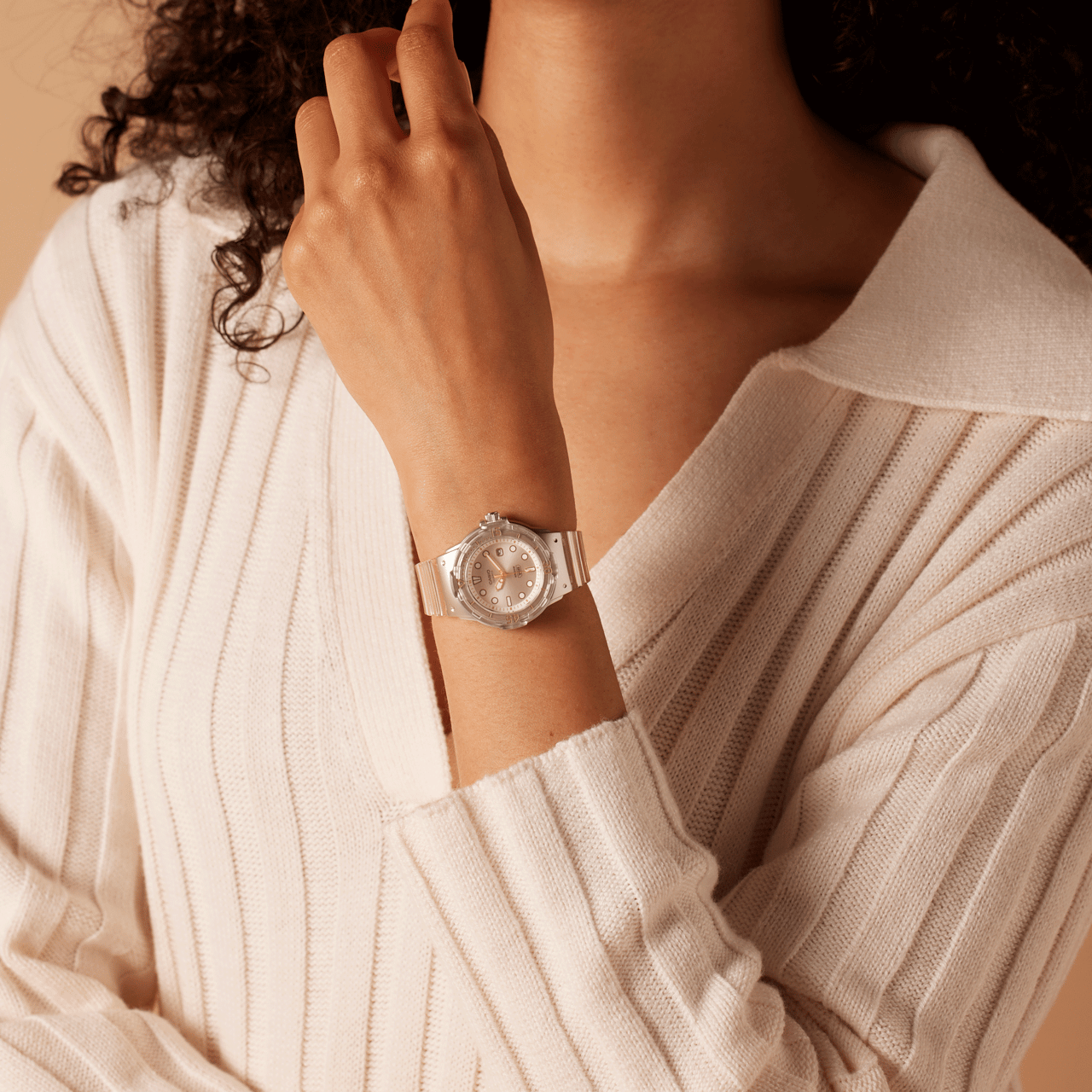 Casio Armbanduhr für Damen, Silikon, Weiß, LRW-200HS-7EVEF