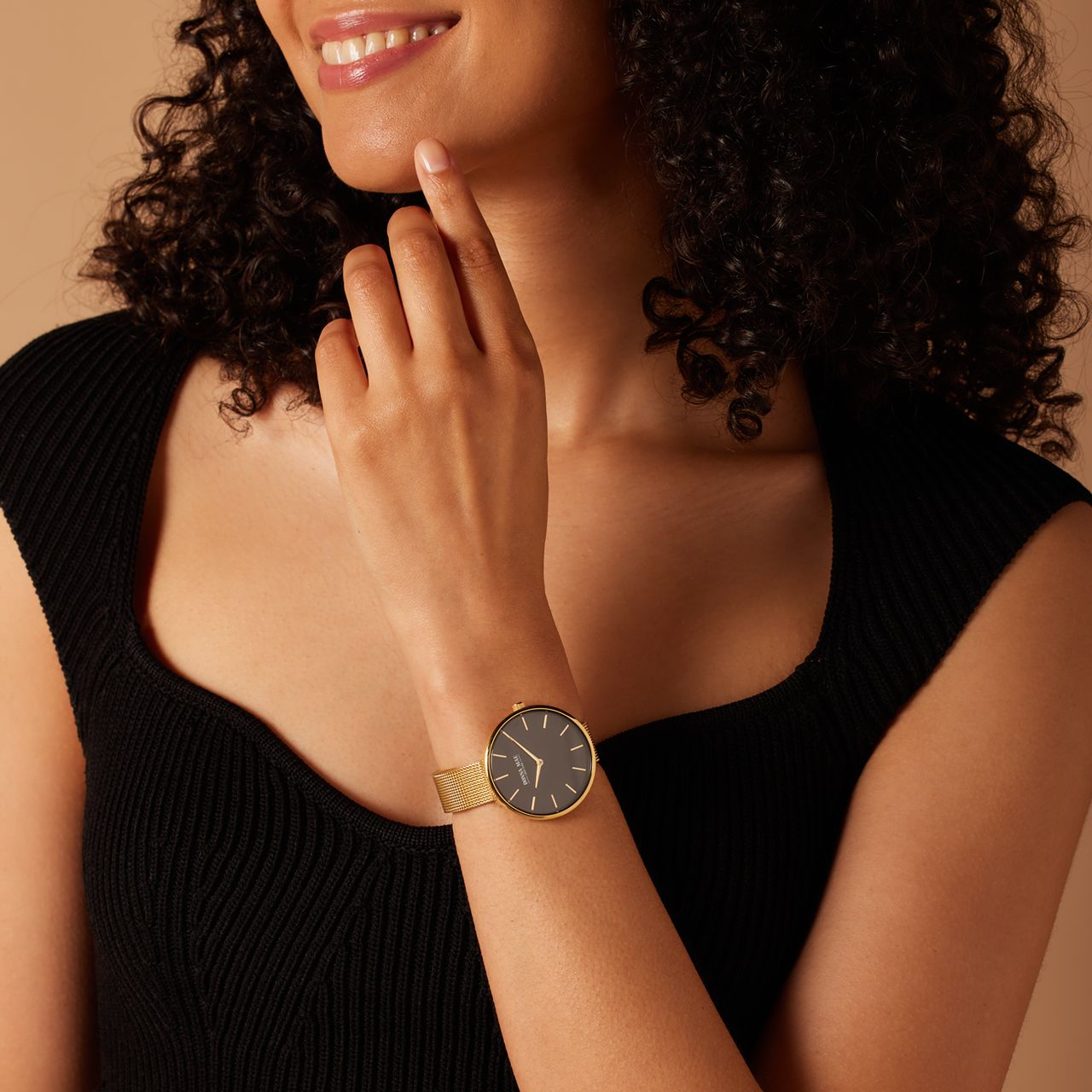 Donna Mae Uhr mit Armband aus Mesh, goldfarben