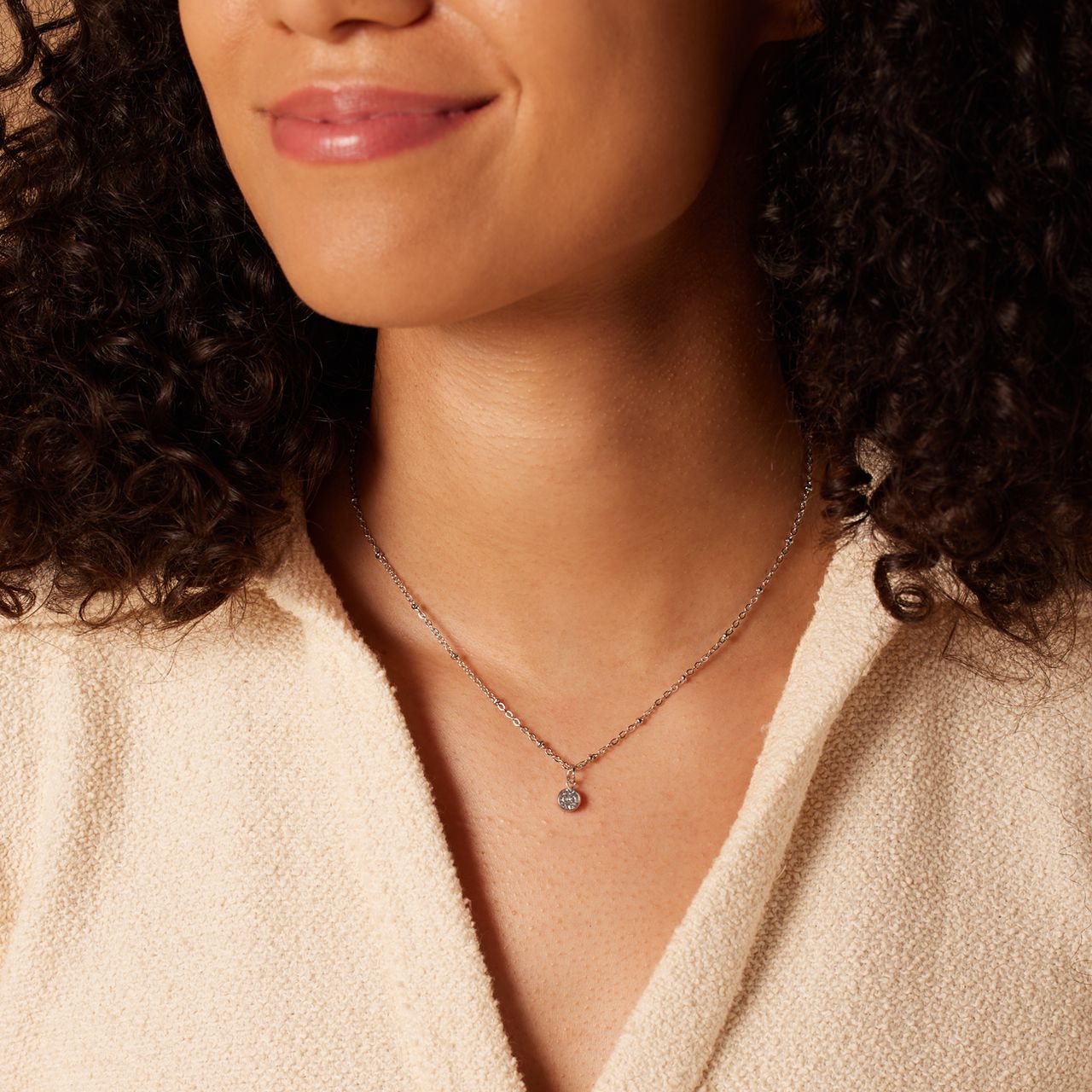 Stalen ketting met geboortesteen hanger April