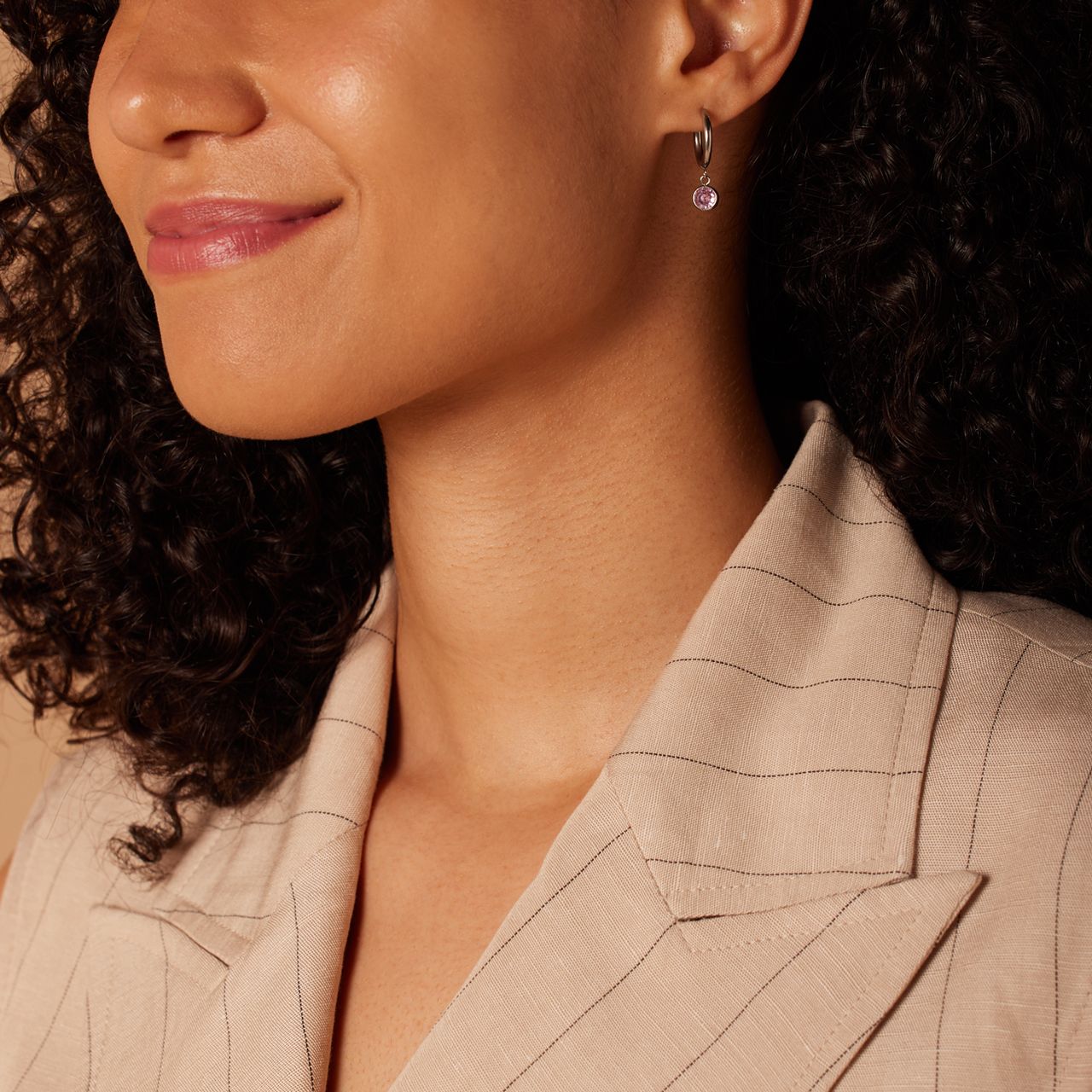 Stainless steel oorbellen met geboortesteen oktober